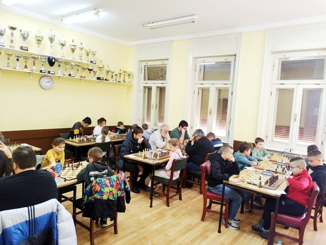 614105318_25645770005083134_3287014808359457023_n