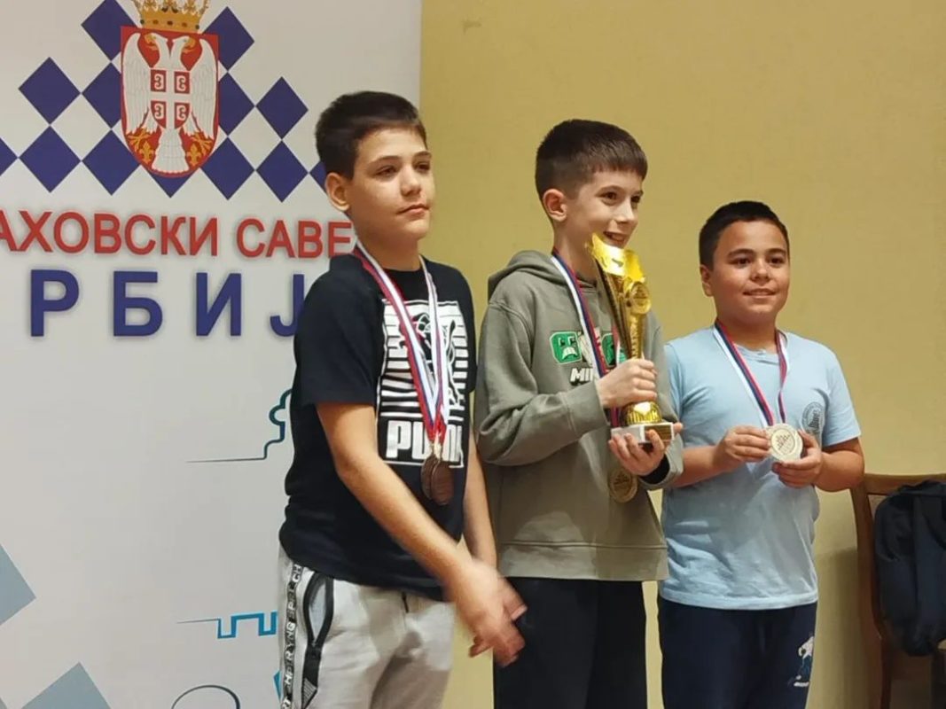 0-02-05-b6581a03037cfa1e09b62a22c5b34c6a94d7593767e009501dc8a0cb0b490ebc_1fa91ab56c96e3